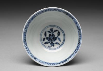 图片[2]-Bowl with ganoderma lucidum decoration in underglaze blue, Ming dynasty, Yongle reign (1403-1424)-China Archive